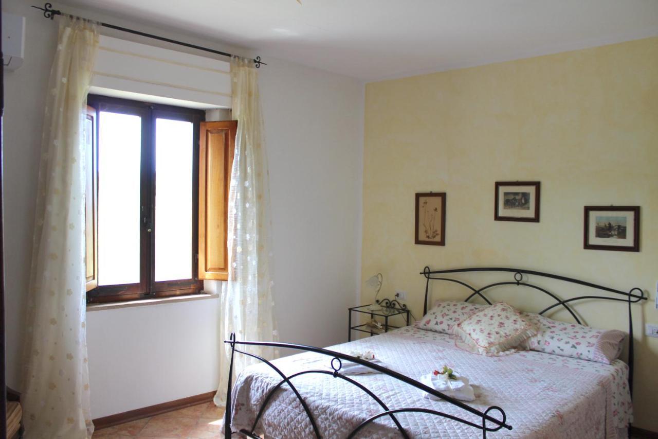 Casa Vacanza Podere Ristoro Lejlighed San Giovanni d'Asso Eksteriør billede