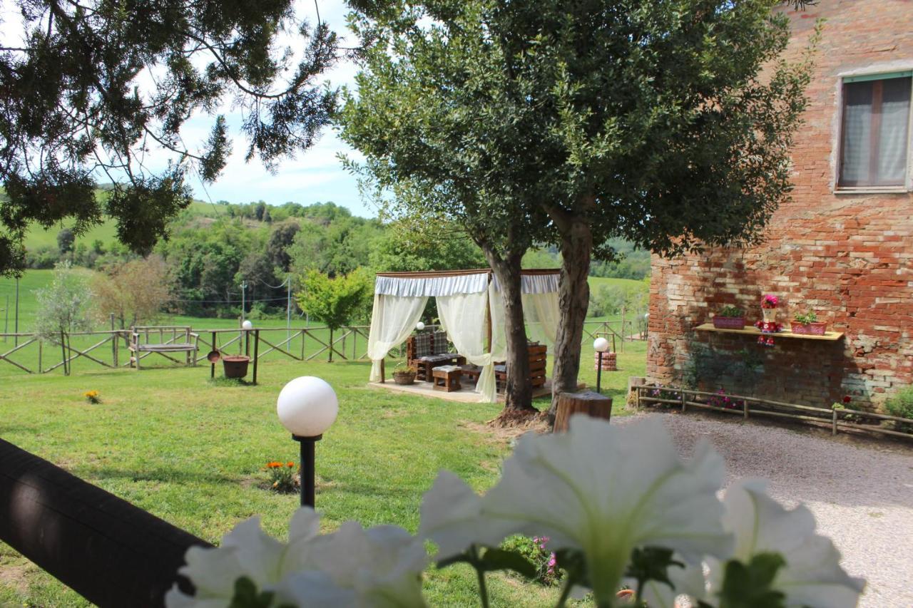 Casa Vacanza Podere Ristoro Lejlighed San Giovanni d'Asso Eksteriør billede